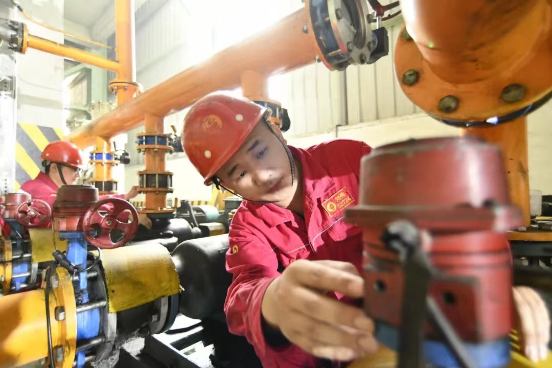 1655878545153363.jpg 6485f914cb3c92563b3025339fad270.jpg