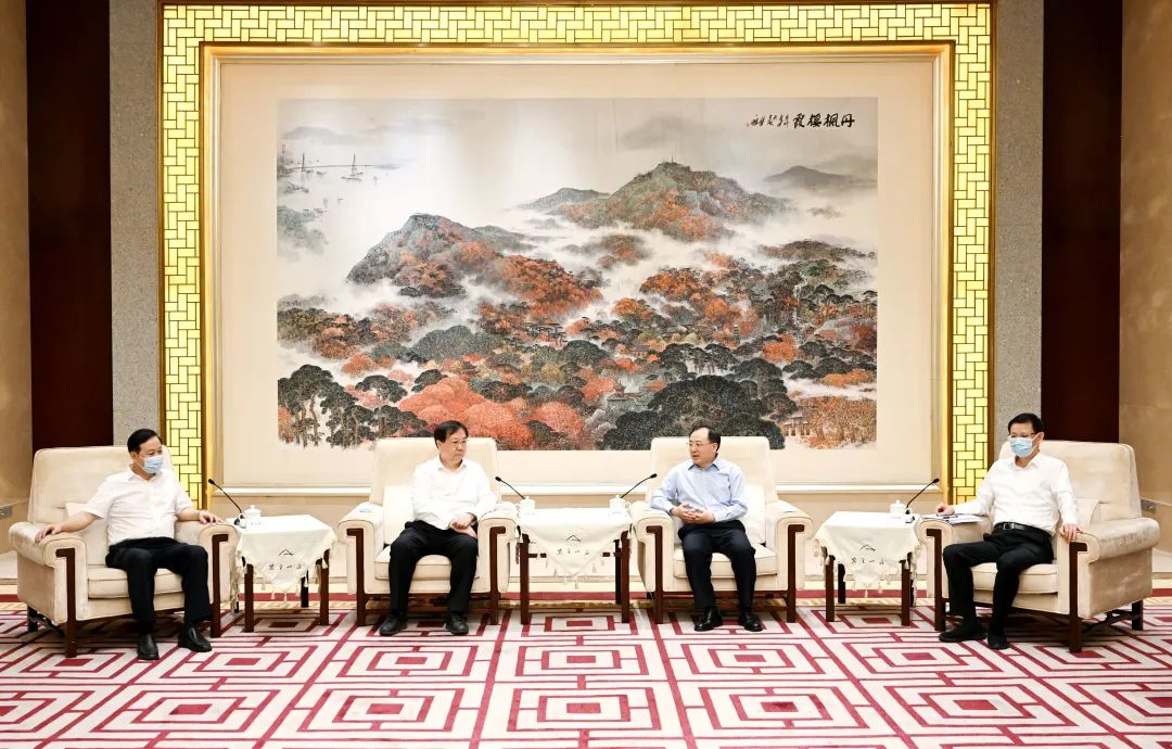 1661758618326450.jpg 640.jpg