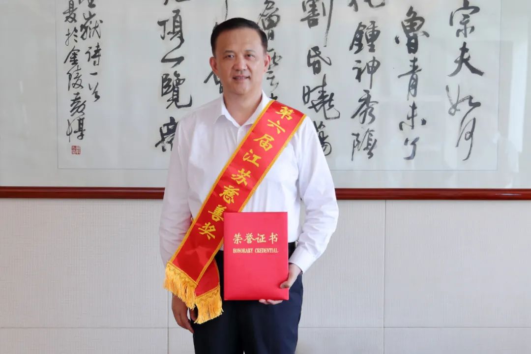 1662684559414945.jpg 02.jpg