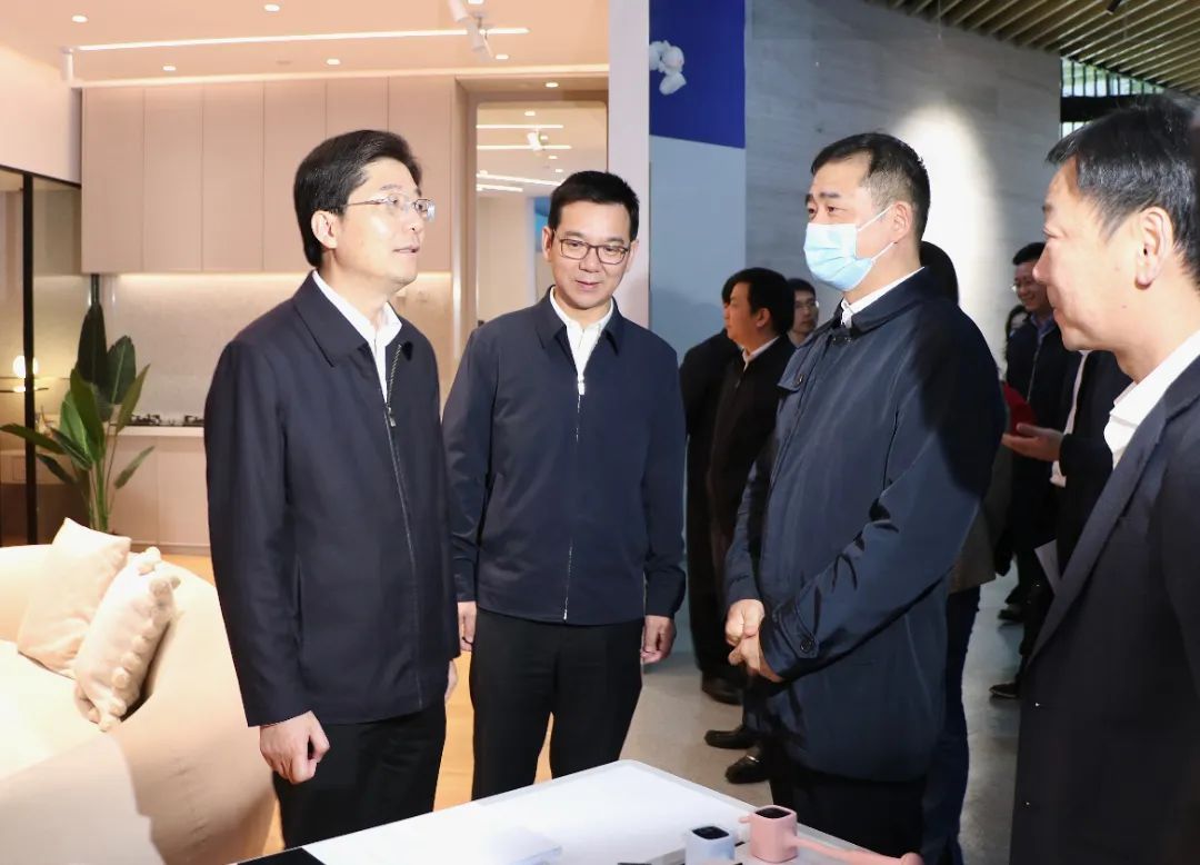 1669795956414573.jpg 海康.jpg