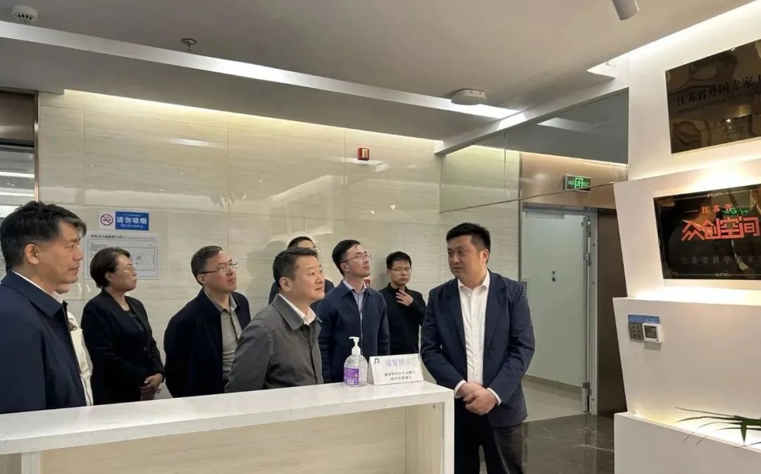 1681700101946965.jpg 01.jpg